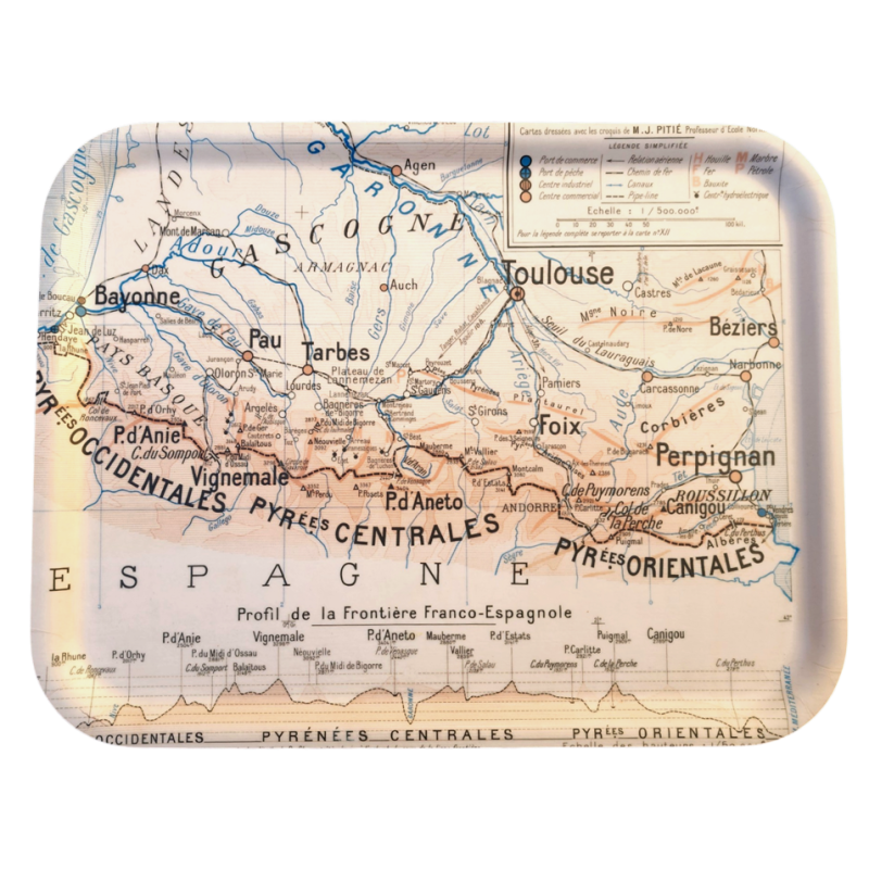 PLATEAU  des PYRENEES  grand modèle