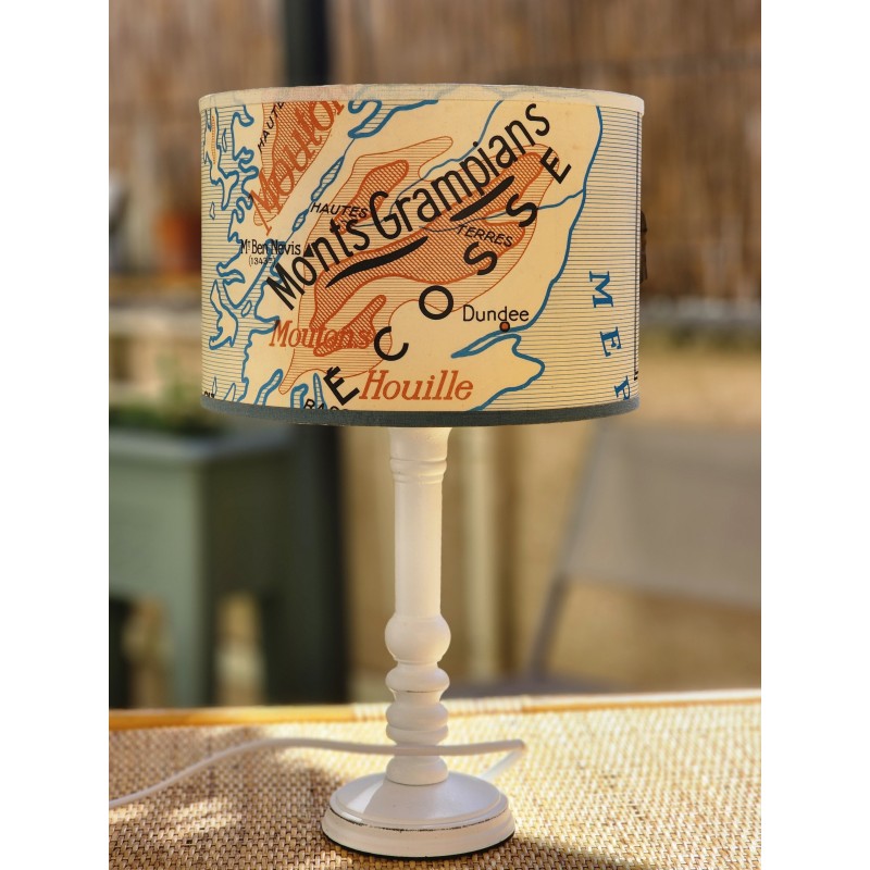 LAMPE ABAT JOUR recyclé piece unique carte ORIGINALE L'ECOSSE