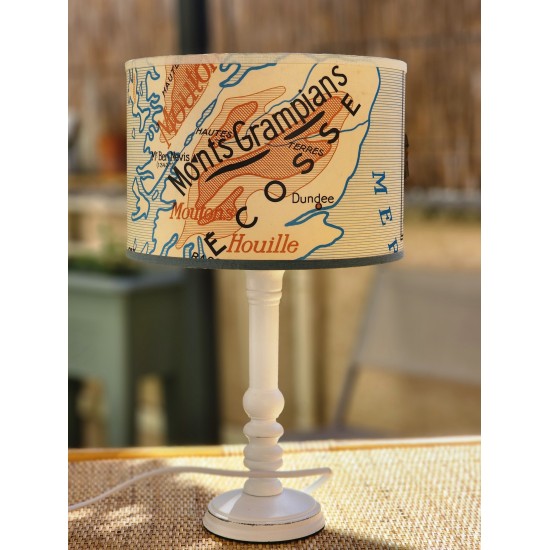 LAMPE ABAT JOUR recyclé piece unique carte ORIGINALE L'ECOSSE