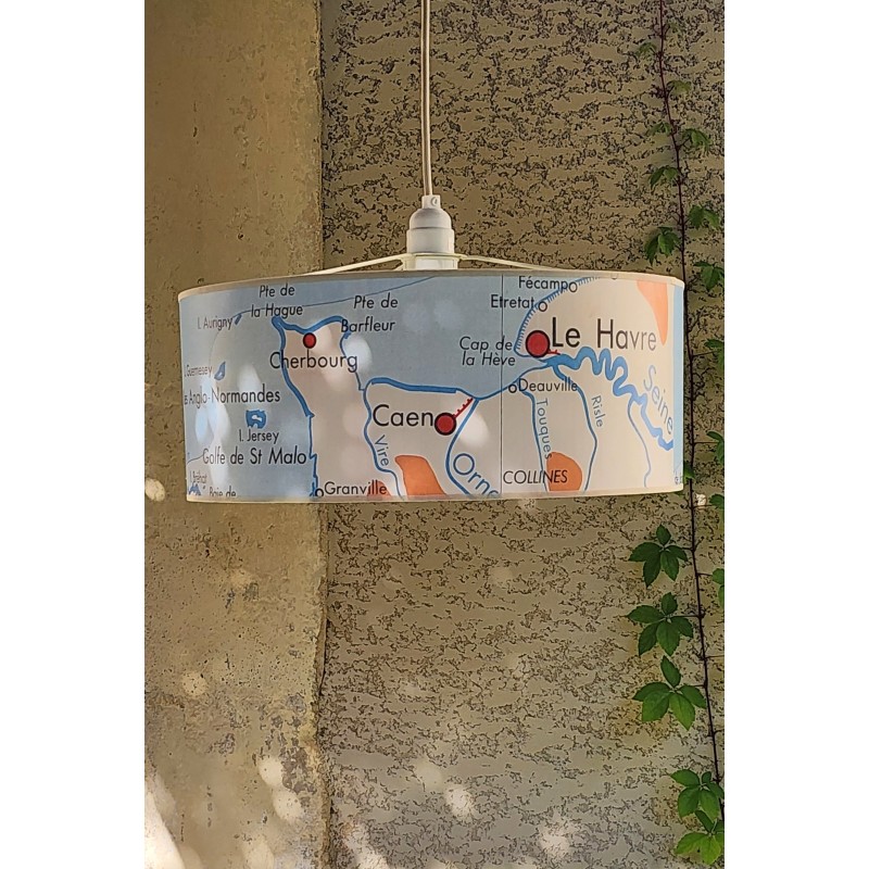 suspension Abat jour COLLINES DE NORMANDIE motif affiche scolaire